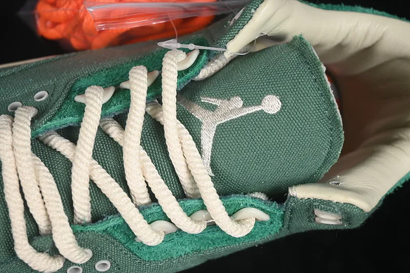All categories Air Jordan Jordan series basketball shoes Air Jordan 3 Special offer Nina Chanel Abney x Air Jordan 3 Retro AJ3 Joe 3 New York artist jointly signed FZ7974-300